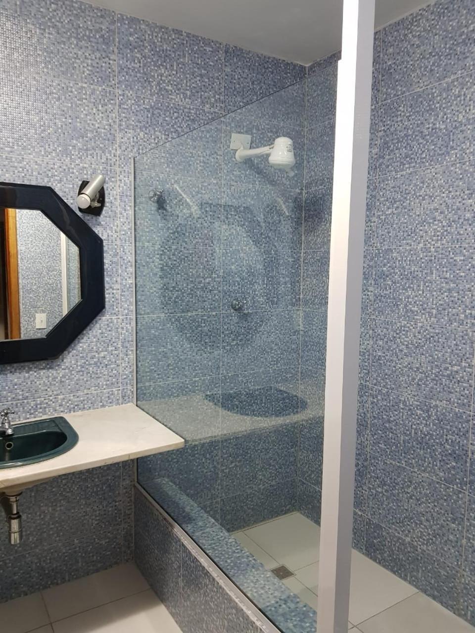 Santo Quintal Hostel Убатуба Экстерьер фото